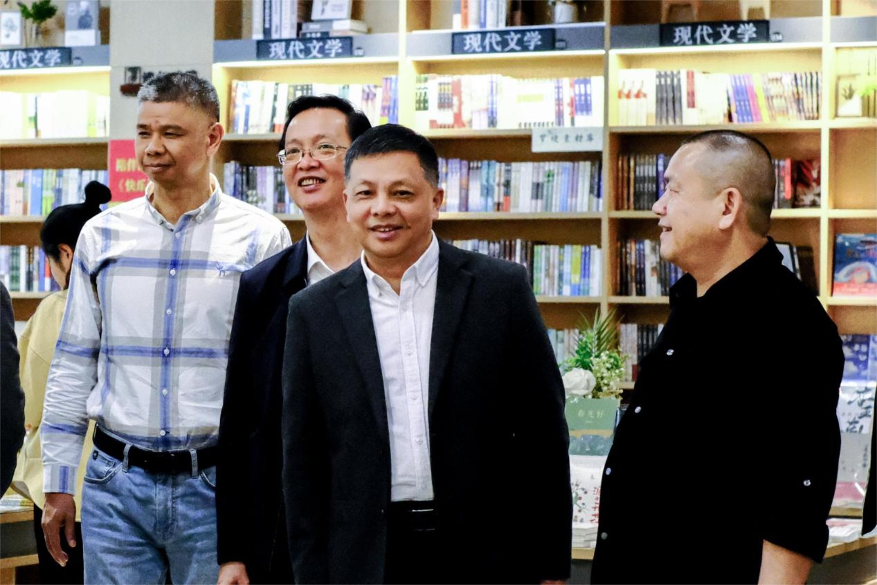 实地考察中心门店3