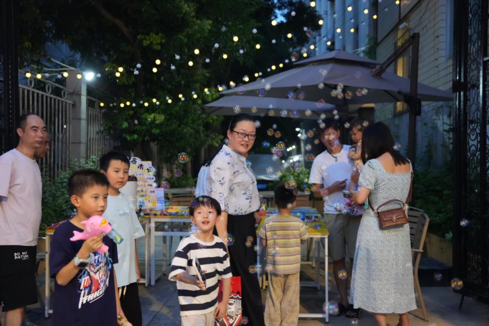 长乐晚风集市